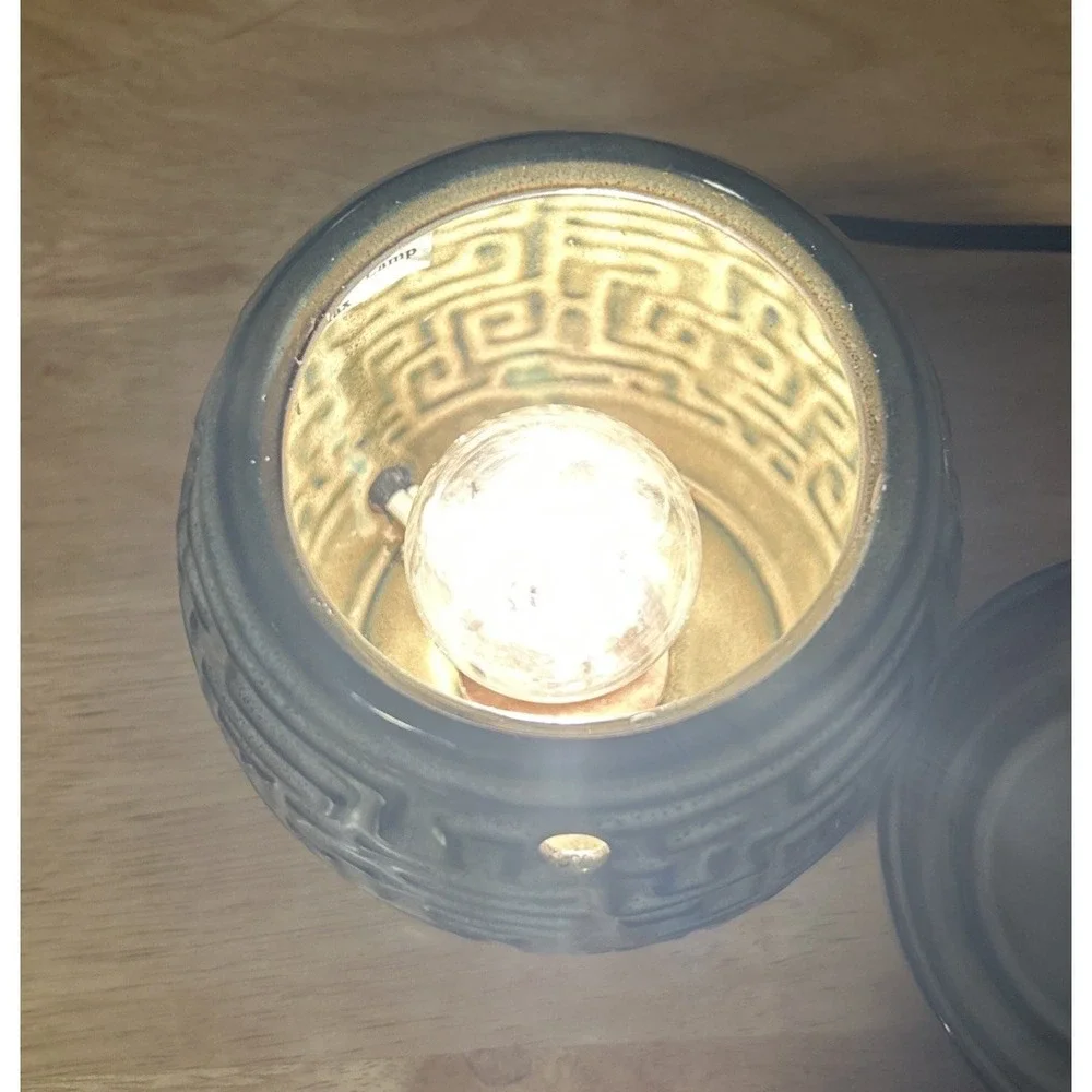 Scentsy Labyrinth Green Maze Full Size Warmer Ceramic Crock Pot Design Retired